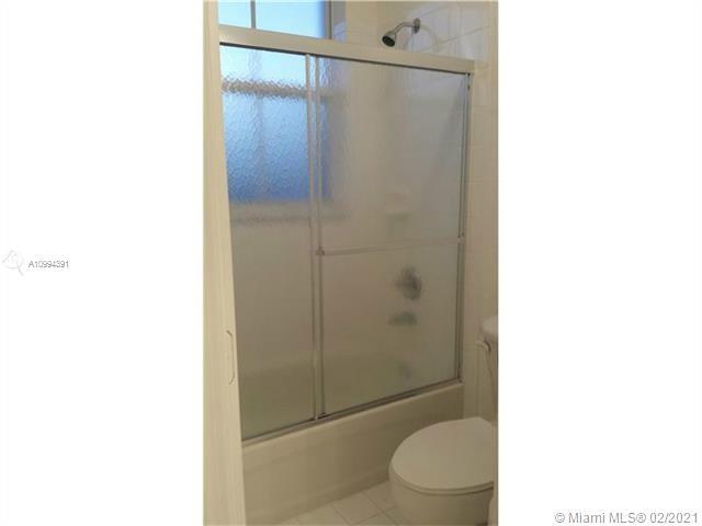 Building Photo - 8675 NW 109th Ct
