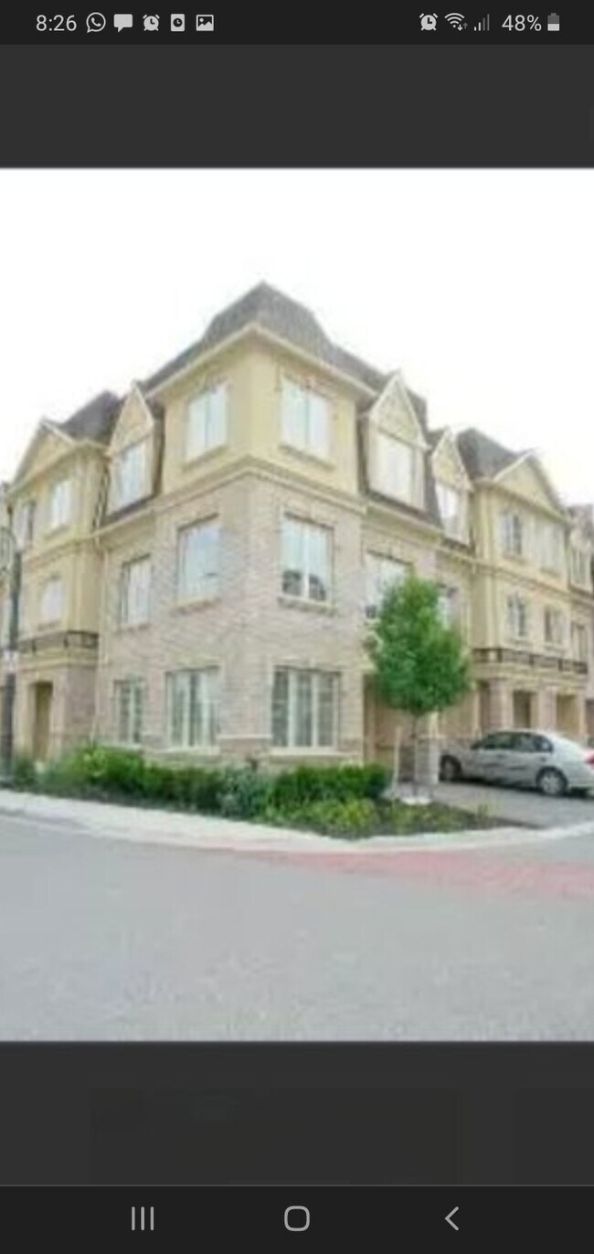 Garage latéral - 1250 St. Martins Dr