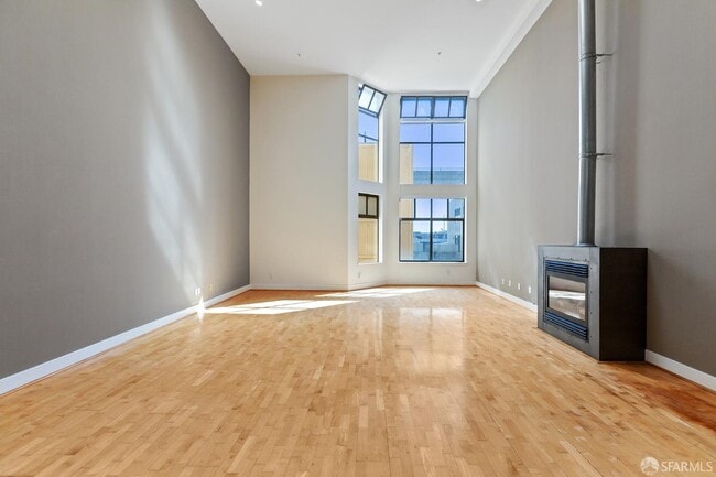 Foto del edificio - 125 Gilbert St