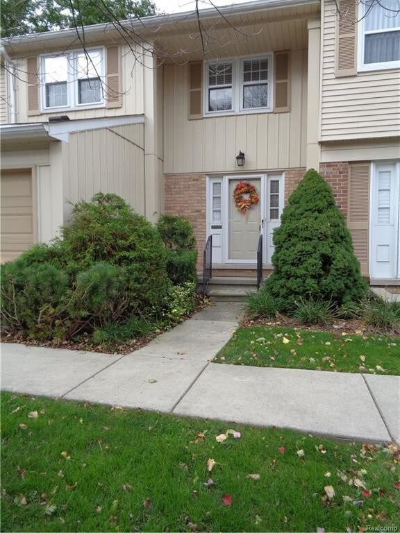 Primary Photo - 1848 Brentwood Dr