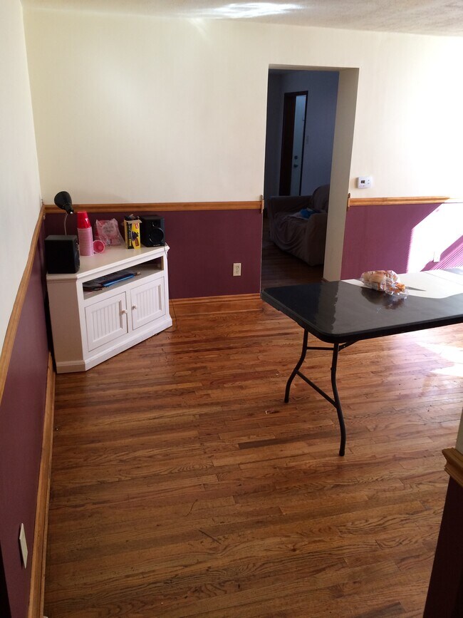 Foto del edificio - 108 S 11th St