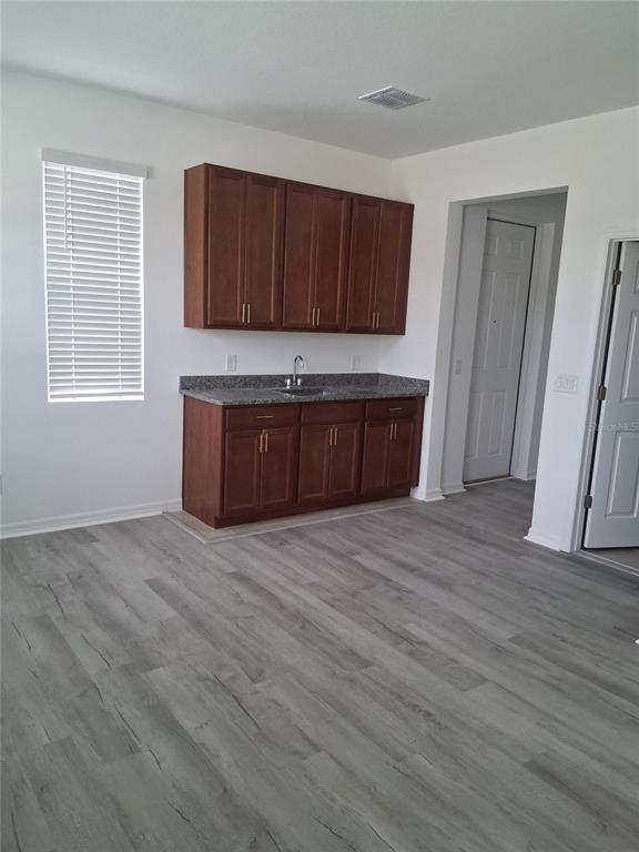 Foto del edificio - 5042 Northern Dove Ave
