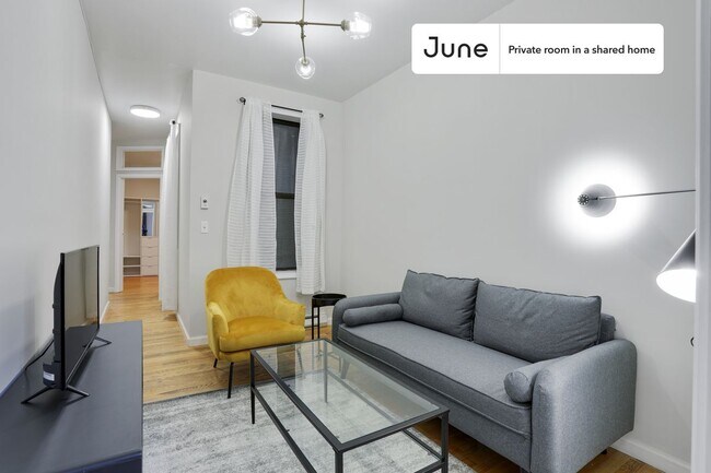 Foto del edificio - Room in Shared 3 bed/1 bath home