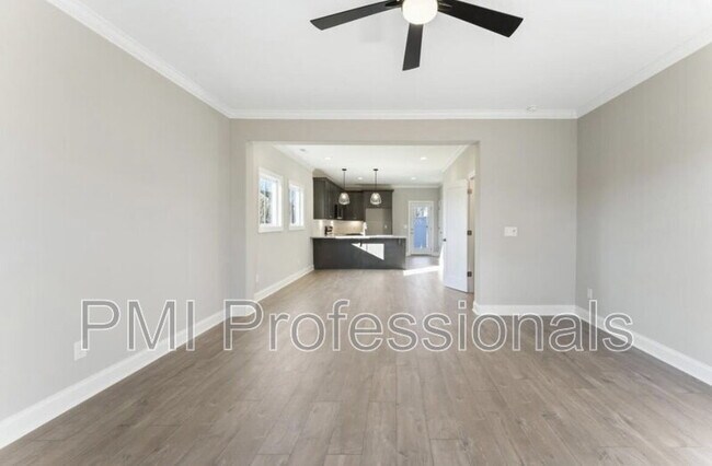 Building Photo - 1403 Rebecca Johns Dr