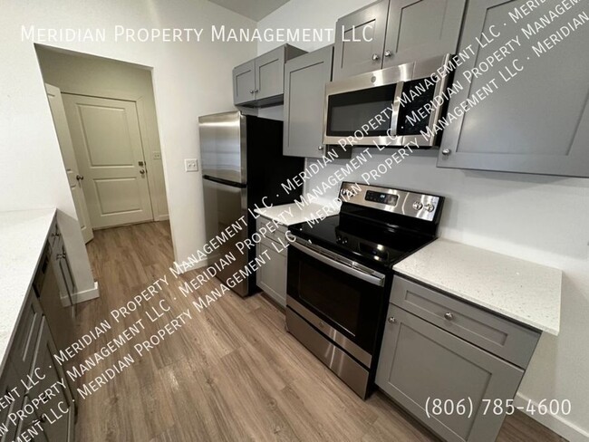 Building Photo - 5502 Itasca-A