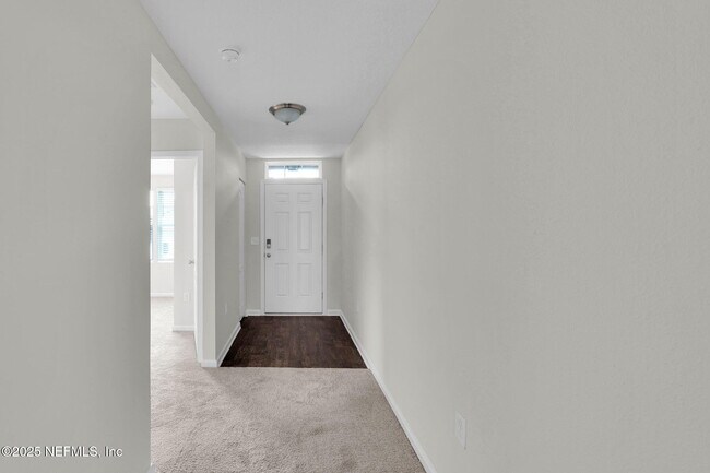 Foto del edificio - 1983 Pebble Point Dr