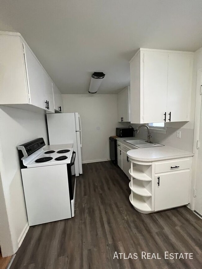 Foto del edificio - 5110 S Pearl St