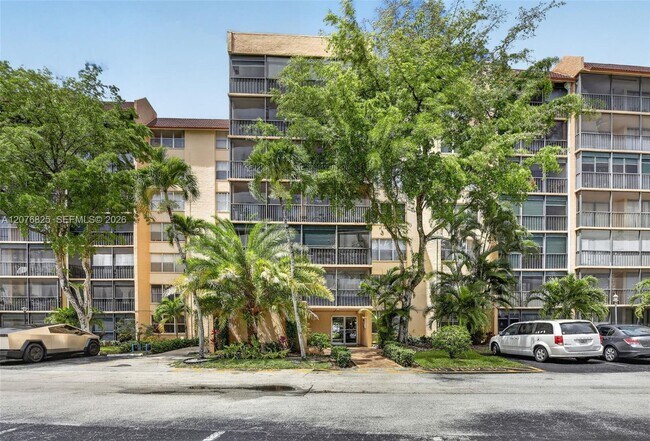Building Photo - 3771 Environ Blvd