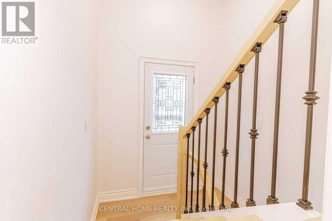 Photo du bâtiment - 47 Sherwood Forest Dr