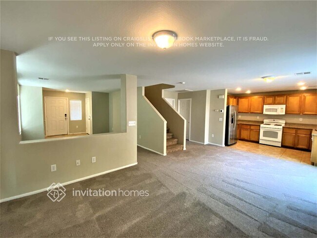 Building Photo - 6456 Chatterer St