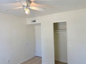 Building Photo - 24411 Beef Canyon Dr