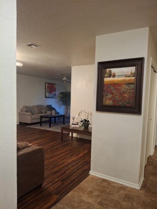 Building Photo - 1409 Paseo Del Oro