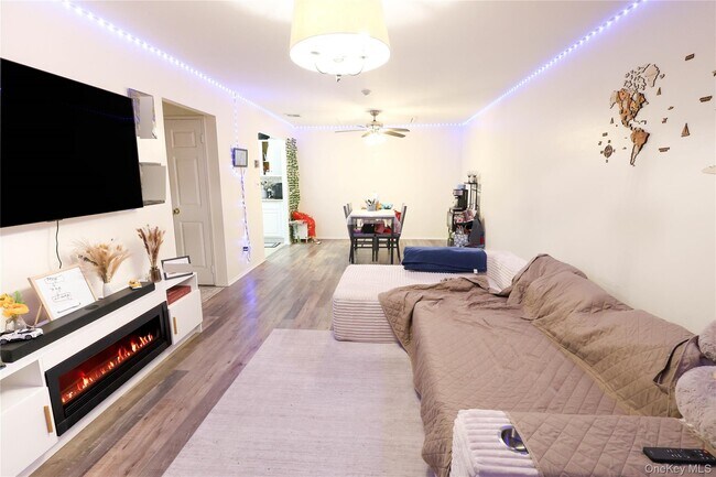 Foto del edificio - 3 Saratoga Ct