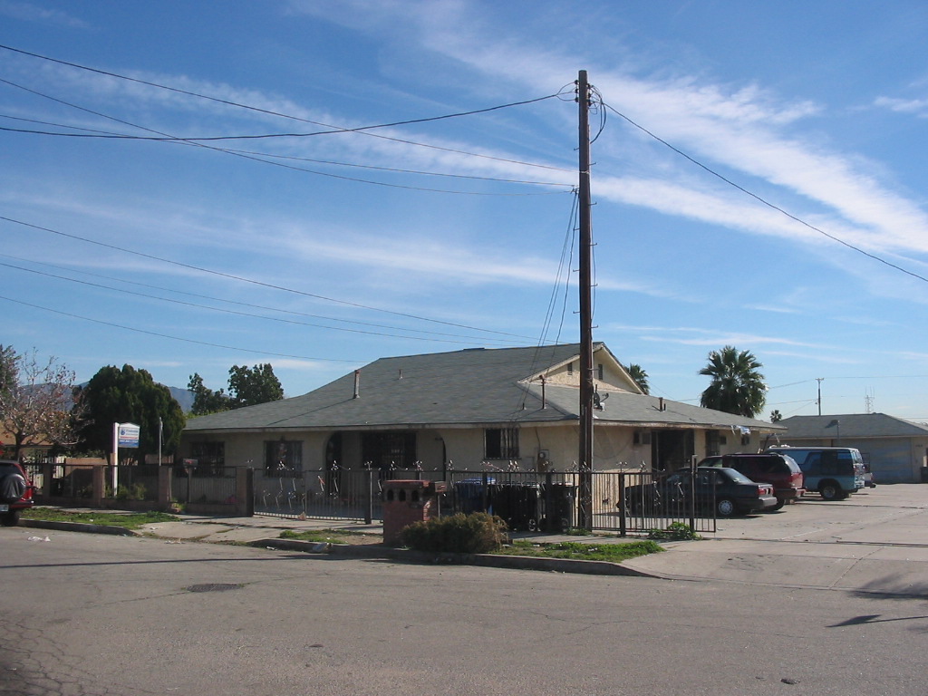 Building Photo - 12920 Kagel Canyon St