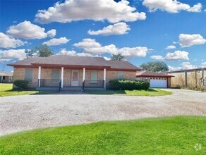 Building Photo - 7401 Hwy 6