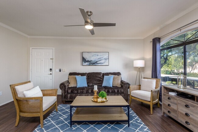 Foto del edificio - 15095 N Thompson Peak Pkwy