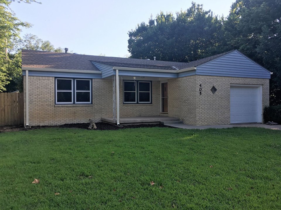 Primary Photo - 405 Spencer Dr
