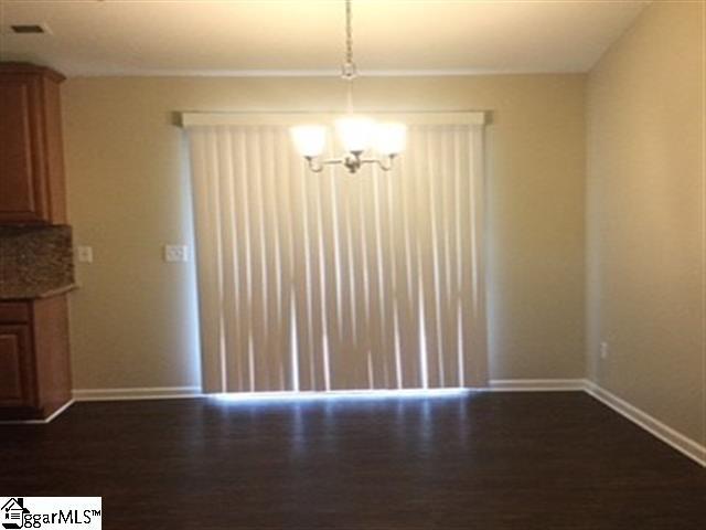 Foto del edificio - 135 Crescent Creek Ct