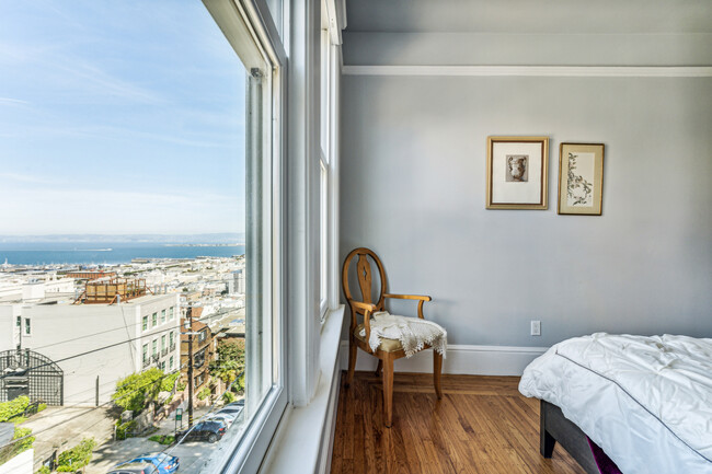 Views from bed to the East and North. - 1155 Filbert St