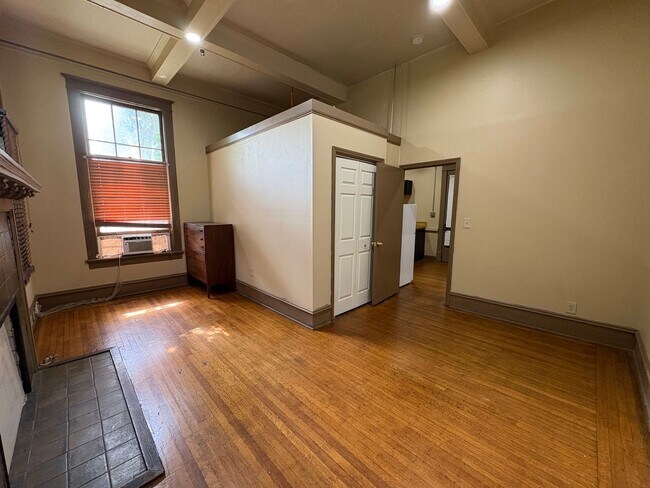 Foto del edificio - 420 College St
