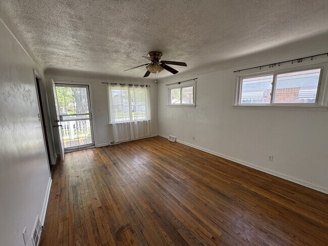 Foto del edificio - 29203 Oakwood St