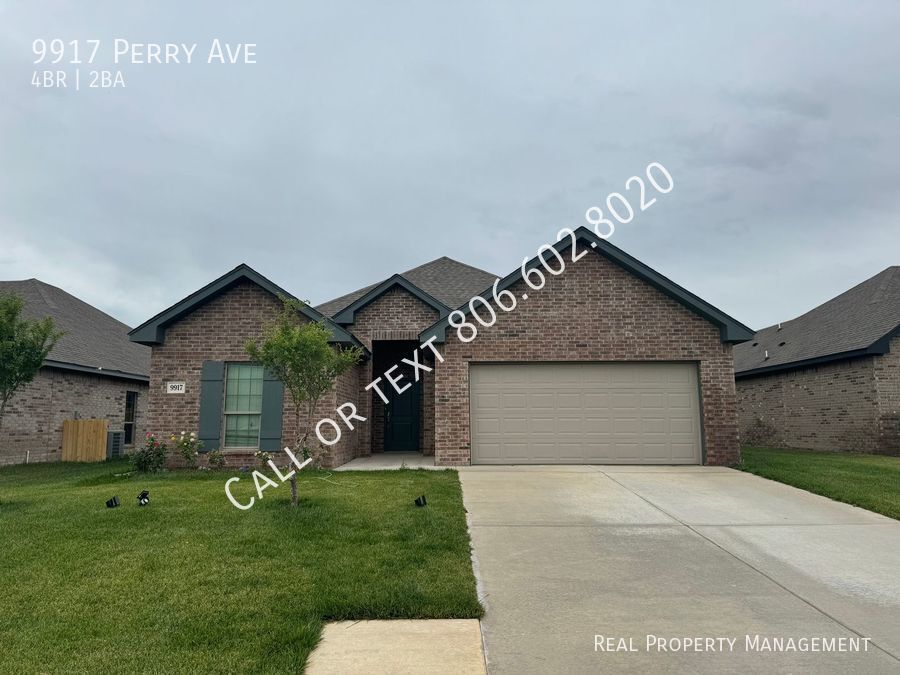 Foto principal - 4 bed 2 bath home with concrete flooring t...