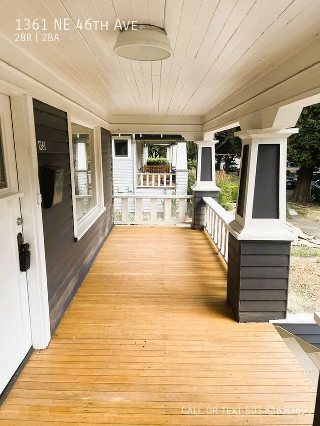 Building Photo - Charming 1921 Bungalow in Vibrant Hollywoo...