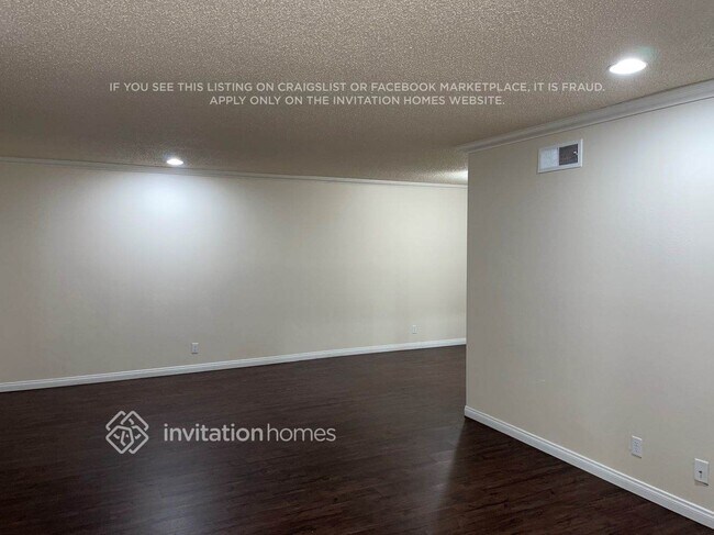 Foto del edificio - 19359 Green Mountain Dr