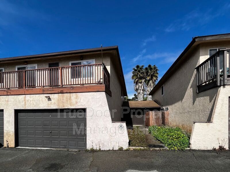 8654 Orange Ave Unit 4, Orange, CA 92865 Condo for Rent in Orange, CA