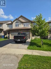Building Photo - 75 Couling Crescent