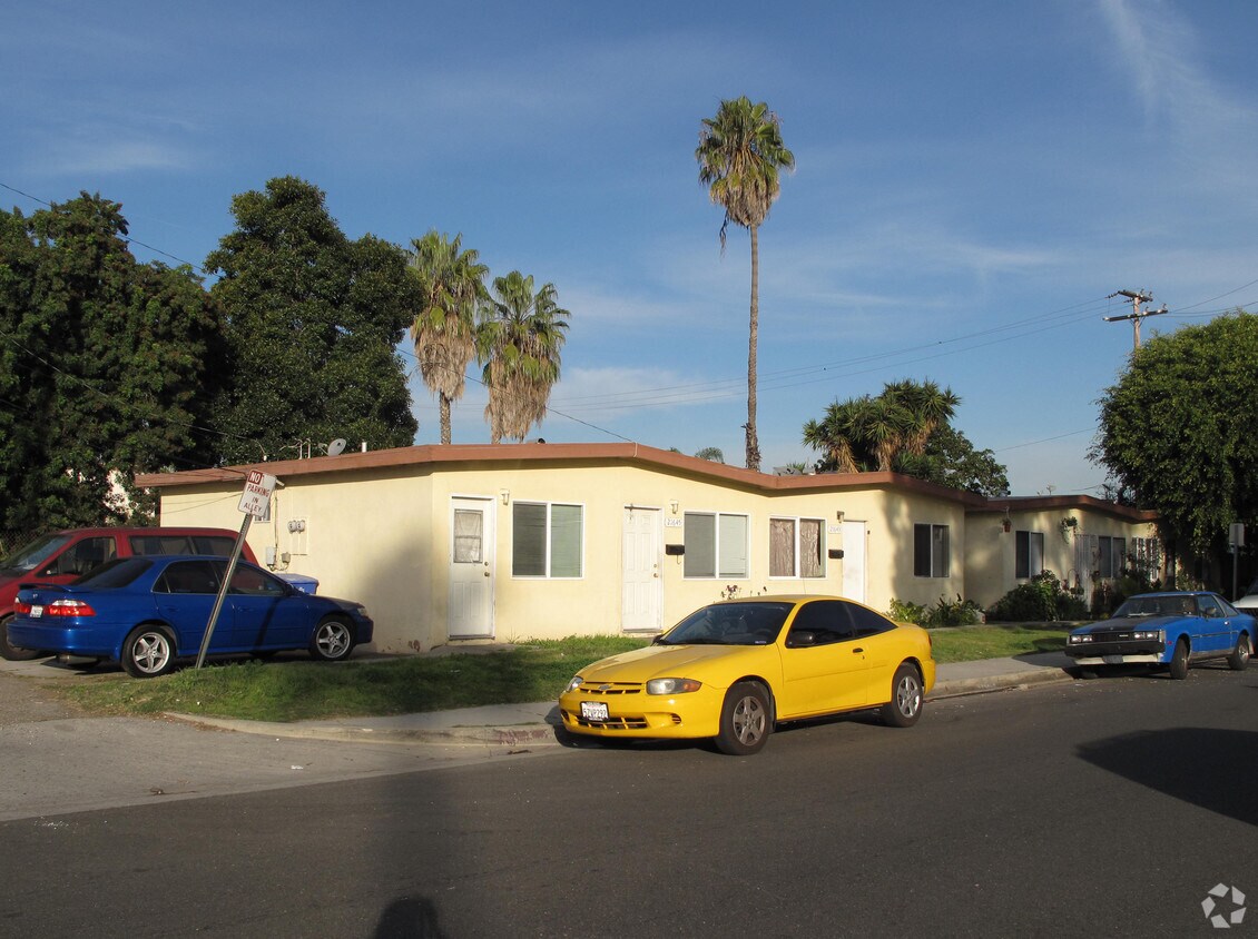 Primary Photo - 21637 Belshire Ave