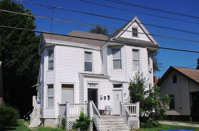 Primary Photo - 708 N Lee St