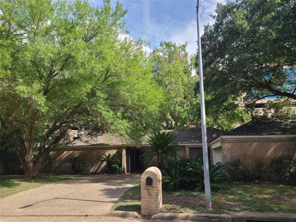 Foto principal - 15626 Whitewater Ln