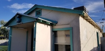 Building Photo - 5611 W Gardenia Ave