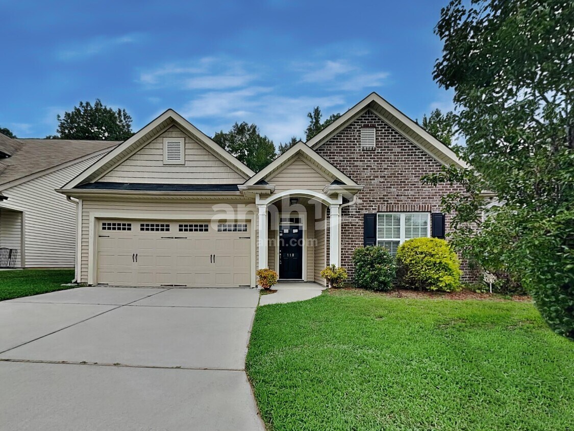 Foto principal - 118 Still Water Cir