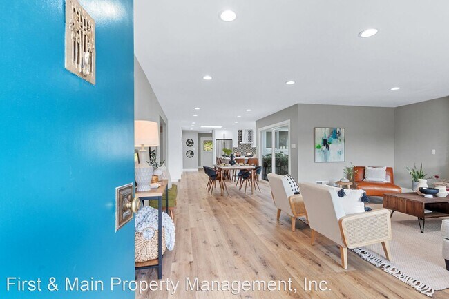Foto del edificio - 3 br, 2.5 bath House - 344 Minahen Street