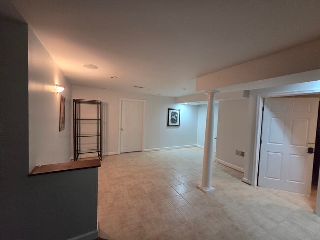 STUDY AREA - 10801 Glenshire Dr