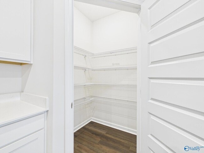 Foto del edificio - 237 Murphy Ln