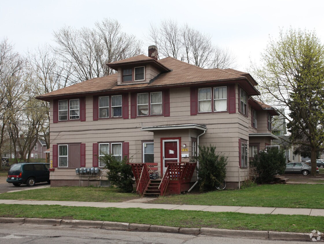 Foto principal - 123-125 W Wilkins St