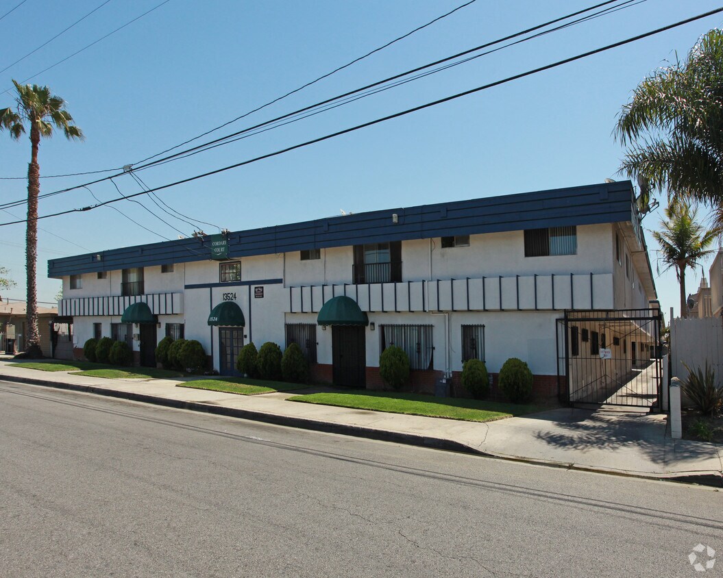 Primary Photo - Cordary Court Apartments
