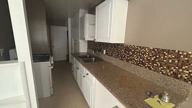 Foto del edificio - 1 bedroom Apartment for rent