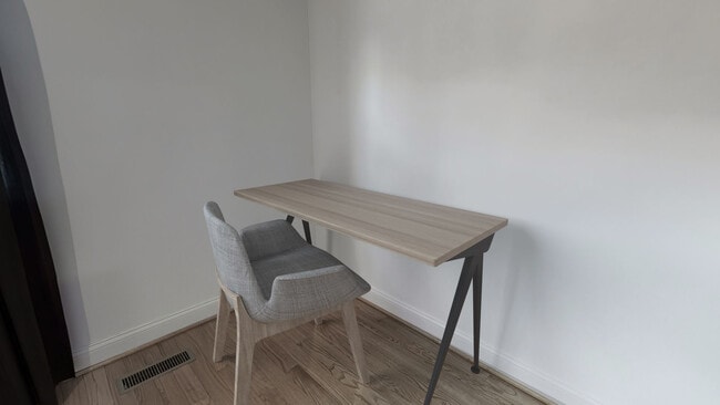 Foto del edificio - ROOM ONLY in 5-bed/3.5-bath Home