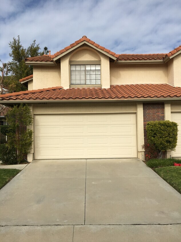 Front Entry - 19503 Eagle Ridge Ln