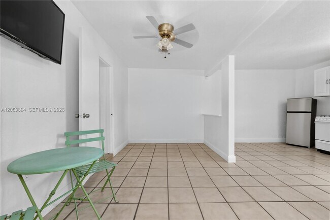 Building Photo - 14726 SW 82nd Terrace