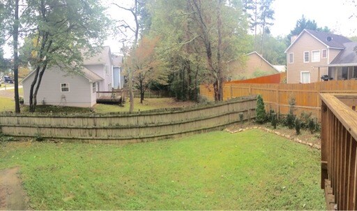 Fotografía del edificio - 2063 Winsburg Dr NW