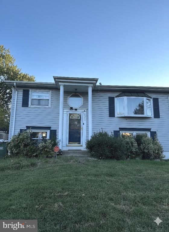Building Photo - 4311 Kenwood Dr