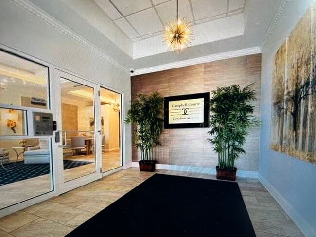 Foto del edificio - 200 W Campbell St
