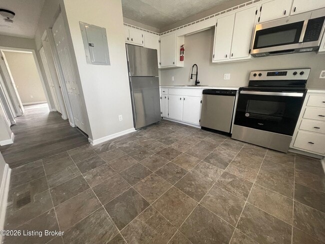 Building Photo - 430 Joy Ave