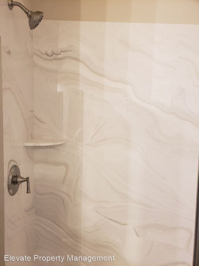 Foto del edificio - 2 br, 2 bath House - 6529 Bent Wood Villas...