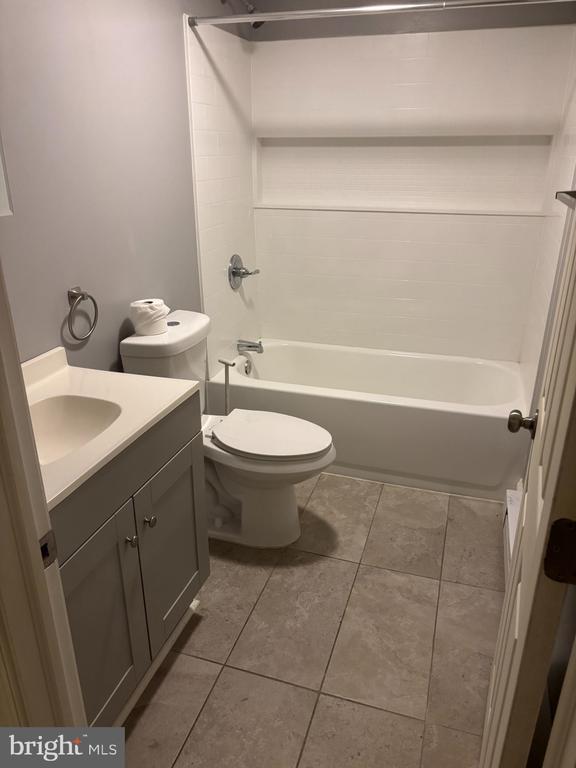 Foto del edificio - 2435 Welsh Dr